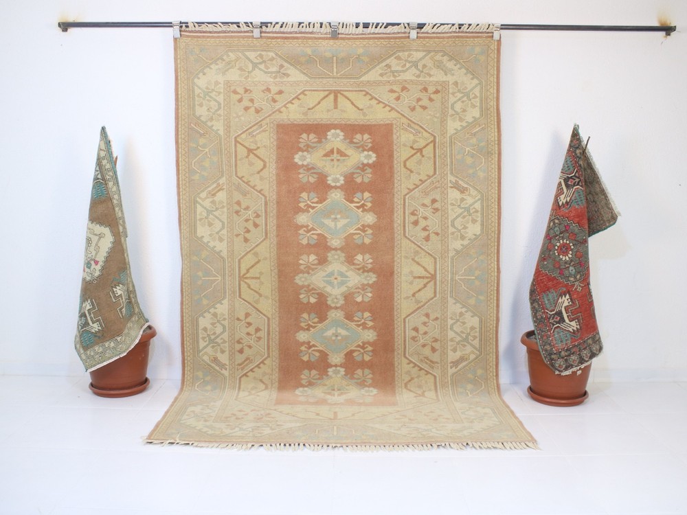Vintage Hand Knotted Area Rug Red Beige Cream Distressed Wool Carpet 5x8 ft