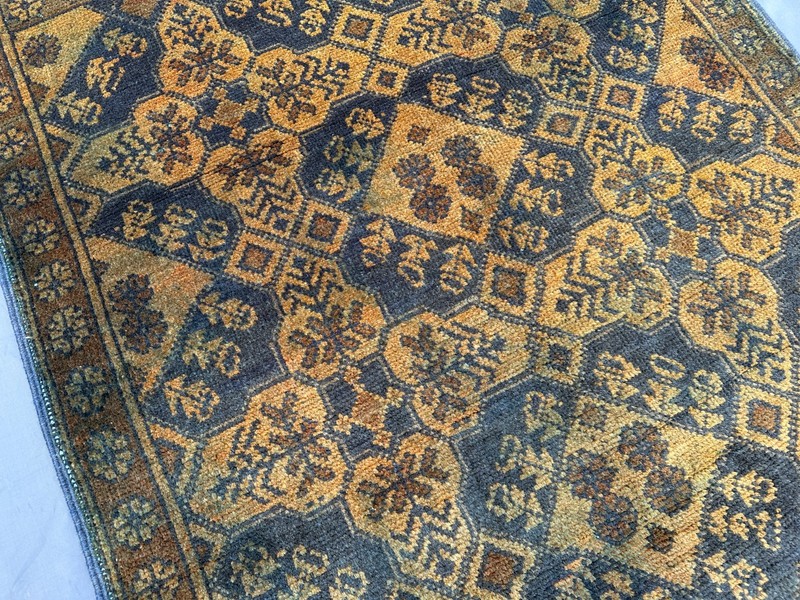 Vintage Turkmen Bukhara Rug 2'7x4'1 Ft Tribal Wool Geometric Faded Oriental Rug gallery