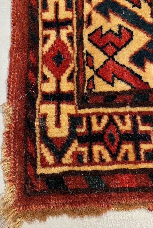 Antique Yamud gallery
