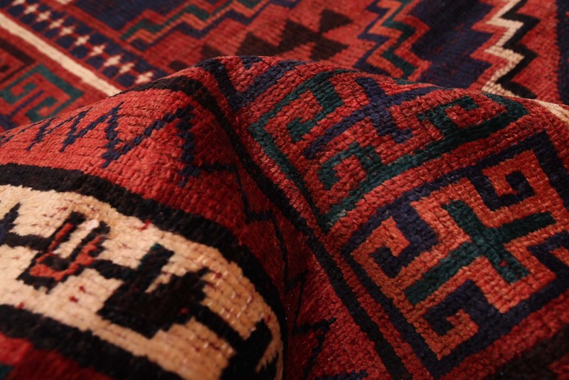 Vintage 5'5" x 8'4" Traditional Hand Knotted Vegetable Dye Wool Area Rug gallery
