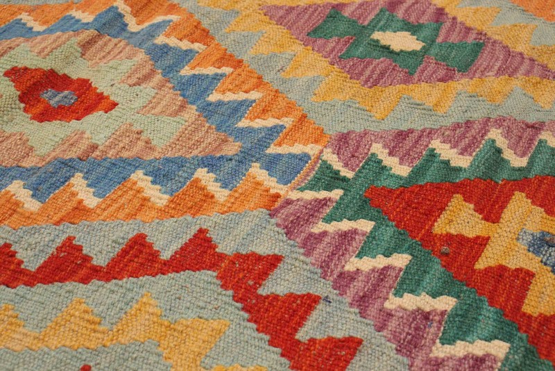 Vintage Hand Woven Area Rug 4'5" x 5'8" Traditional Wool Oriental Carpet gallery