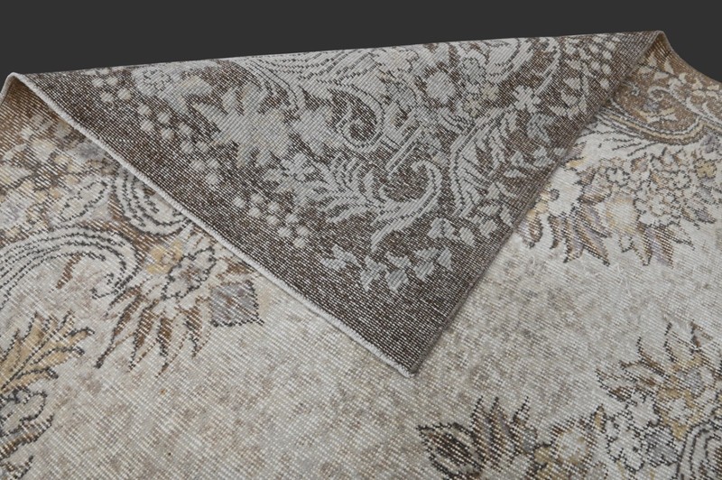 Vintage Turkish Oushak Rug, Beige 6x9 ft, Handmade Wool, Bohemian Anatolian gallery