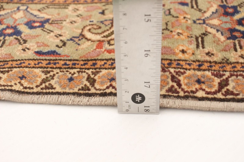 Vintage Hand-Knotted Carpet 6'4" x 9'5" Traditional Oriental Wool Area Rug gallery