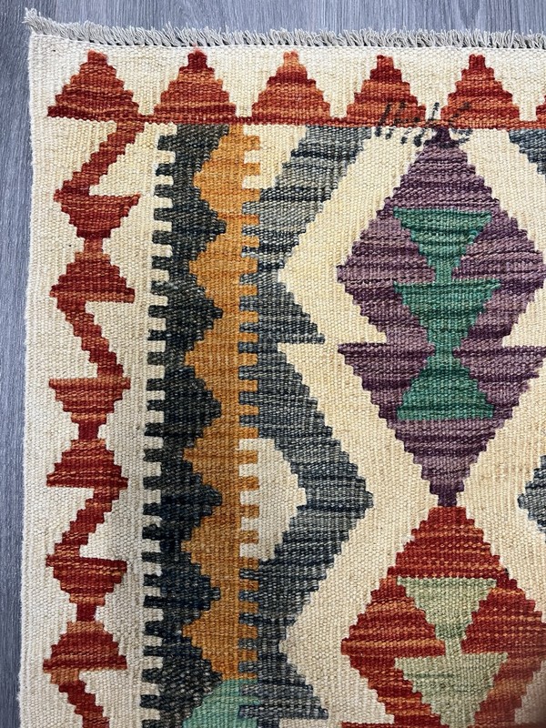 Vintage Kilim Traditional Hand Made Oriental Wool Kilim 3ft11inx2ft7i 129cmx90cm gallery
