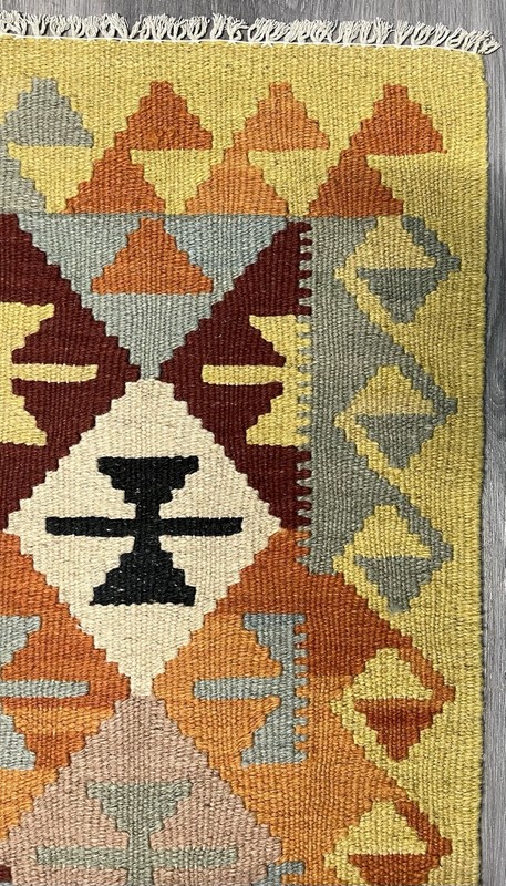 Vintage Kilim Traditional Hand Made Oriental Wool Kilim 5ftx3.2ft 144cmx102cm gallery