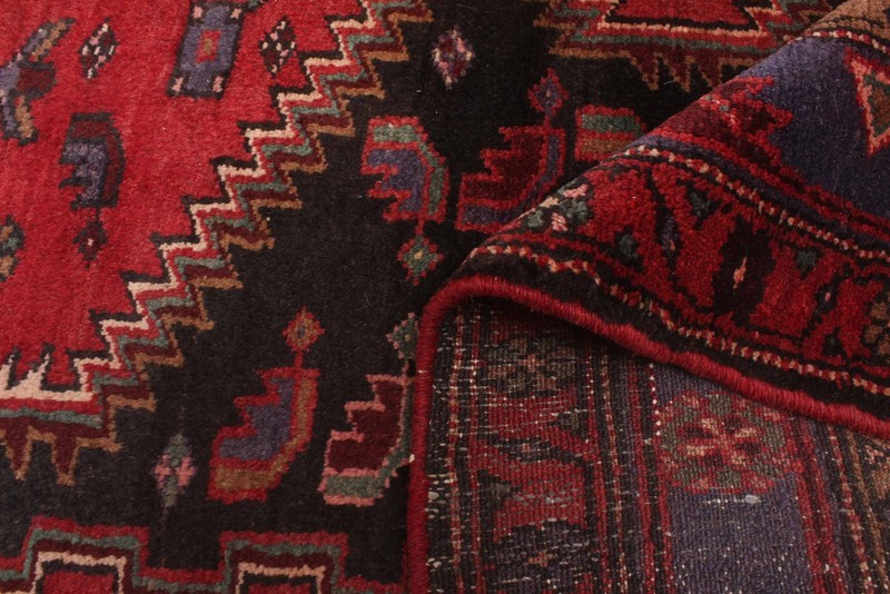 Vintage 4'10" x 9'7" Traditional Hand Knotted Vegetable Dye Wool Area Rug gallery