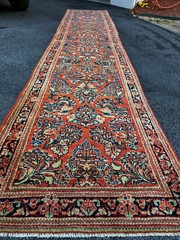 ANTIQUE AMERICAN SAROUK RUNNER 2’7″x12’9″