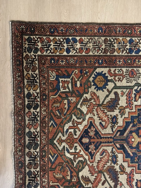 Antique 1920s Malayer Oriental Rug 4x6 | Ivory Field Navy Geometric Medallion gallery