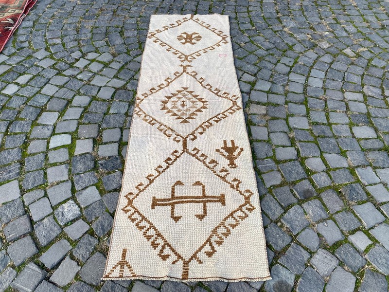 Bohemian rugs, Runner rug, Handmade, Turkish rug, Vintage, Wool | 2,1 x 7,1 ft gallery
