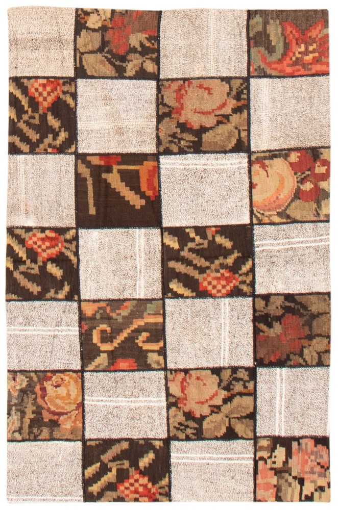Vintage 4'1" x 6'2" Traditional Wool Hand Woven Oriental Area Rug