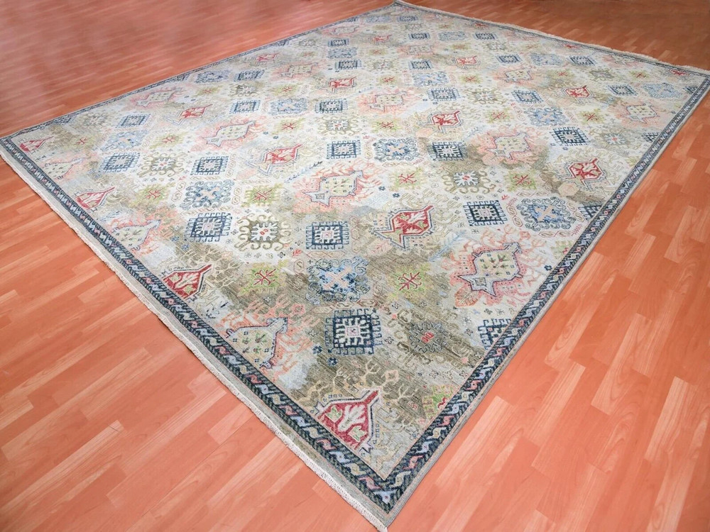 12'x15'3" Caribou White, Caucasian Gul Motifs All Over Borderless Design,Oushak