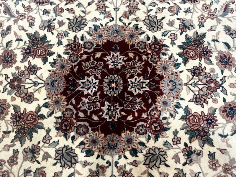 Round Sino Per'sian Rug 8x8, Wool and Silk, Floral Medallion, Ivory Dark Red gallery
