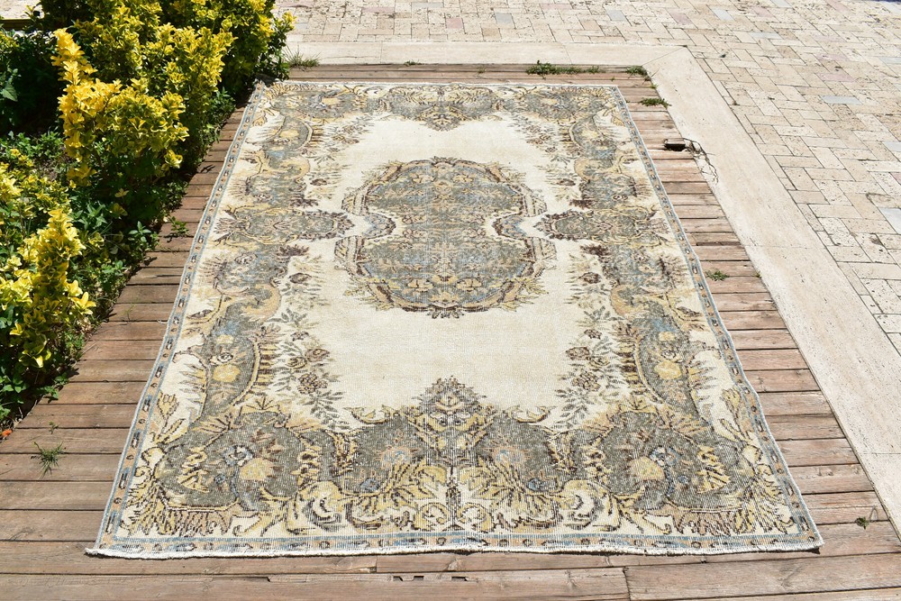 Turkish Rug 69''x104'' Oushak Rug Tribal 5x8 Rug Vintage Muted Color 178x267cm