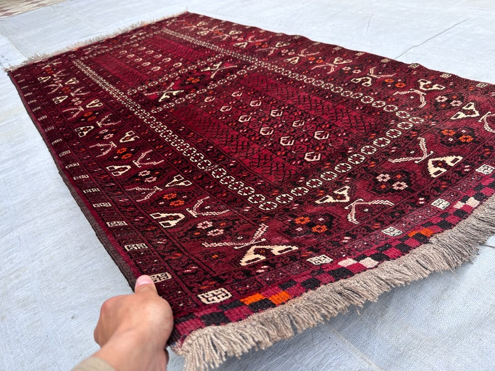 COLLECTORS' ITEM Vintage Natural Vegetablev Hatchulu Purda Khunduz Turkoman Rug