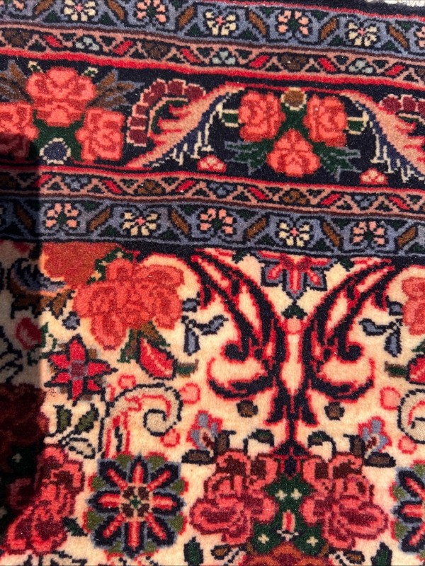 3’ 7” X 5’ 3” Fine Quality One Of A Kind Rug . Natural Dye Soft Wool gallery