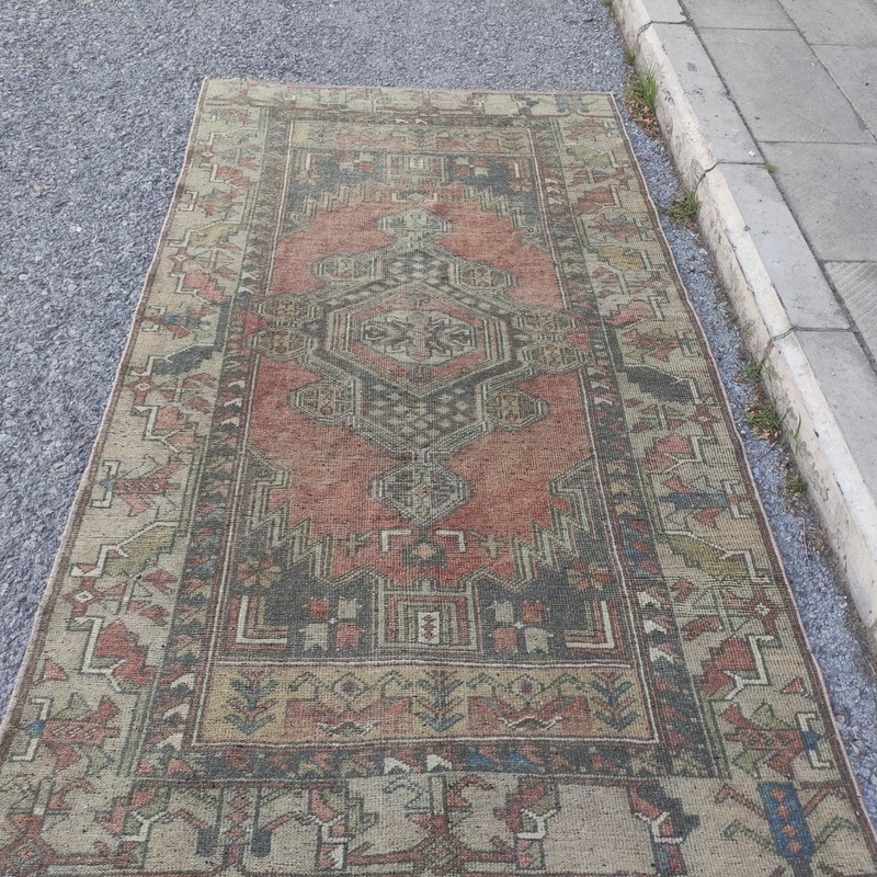 Turkish Area Anatolian Rug 3.87 x 6.89 ft , 4x7 Worn Handmade 118 x 210 cm gallery