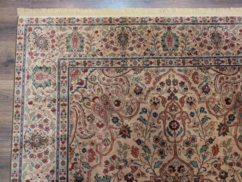 Karastan Rug 5.9 x 9, Ta'briz Medallion #900-909, Samovar Teawash, Wool gallery