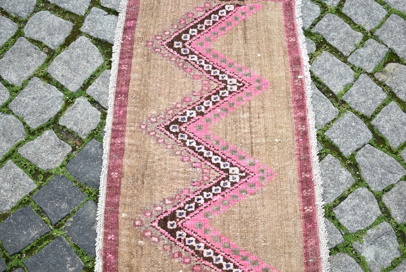 Rare Pink Color Rug 30'' x 19'' Anatolian Kilim Hand-Knotted Small Doormat Rug gallery