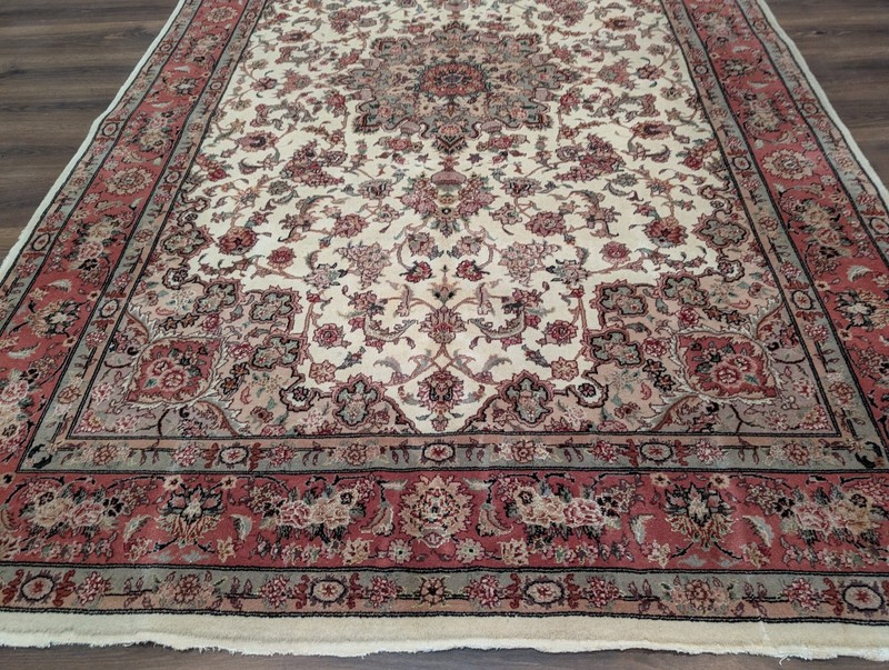 Pak Per'sian Rug 6x9, Floral Medallion, Wool & Silk gallery