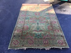 8′ X 5′ 100% WOOL RUG ANTIQUE HELLENIC RUG IMPORTS HAND TUFFTED IN INDIA