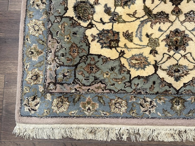 Per'sian Rug 3x5, Fine 310 KPSI, Kork Wool Silk Foundation, Cream & Light Green gallery
