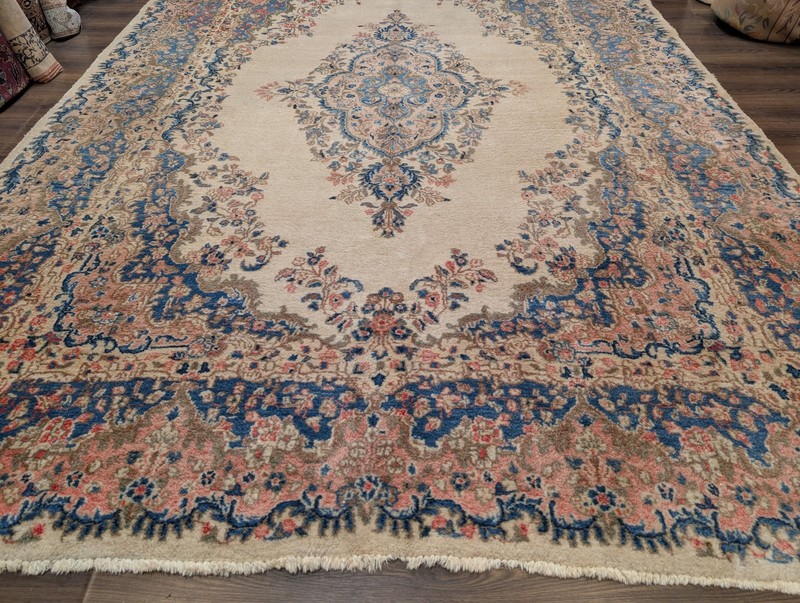Per'sian Rug 9x12, Light Colors, Semi Antique, Oat Blue Pink, Hand Knotted gallery