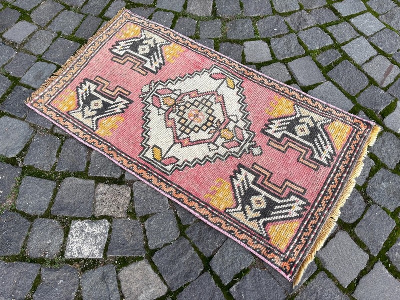Vintage Turkish Mini Rug, Bohemian Oushak Kilim 1,6 x 3,1 ft gallery