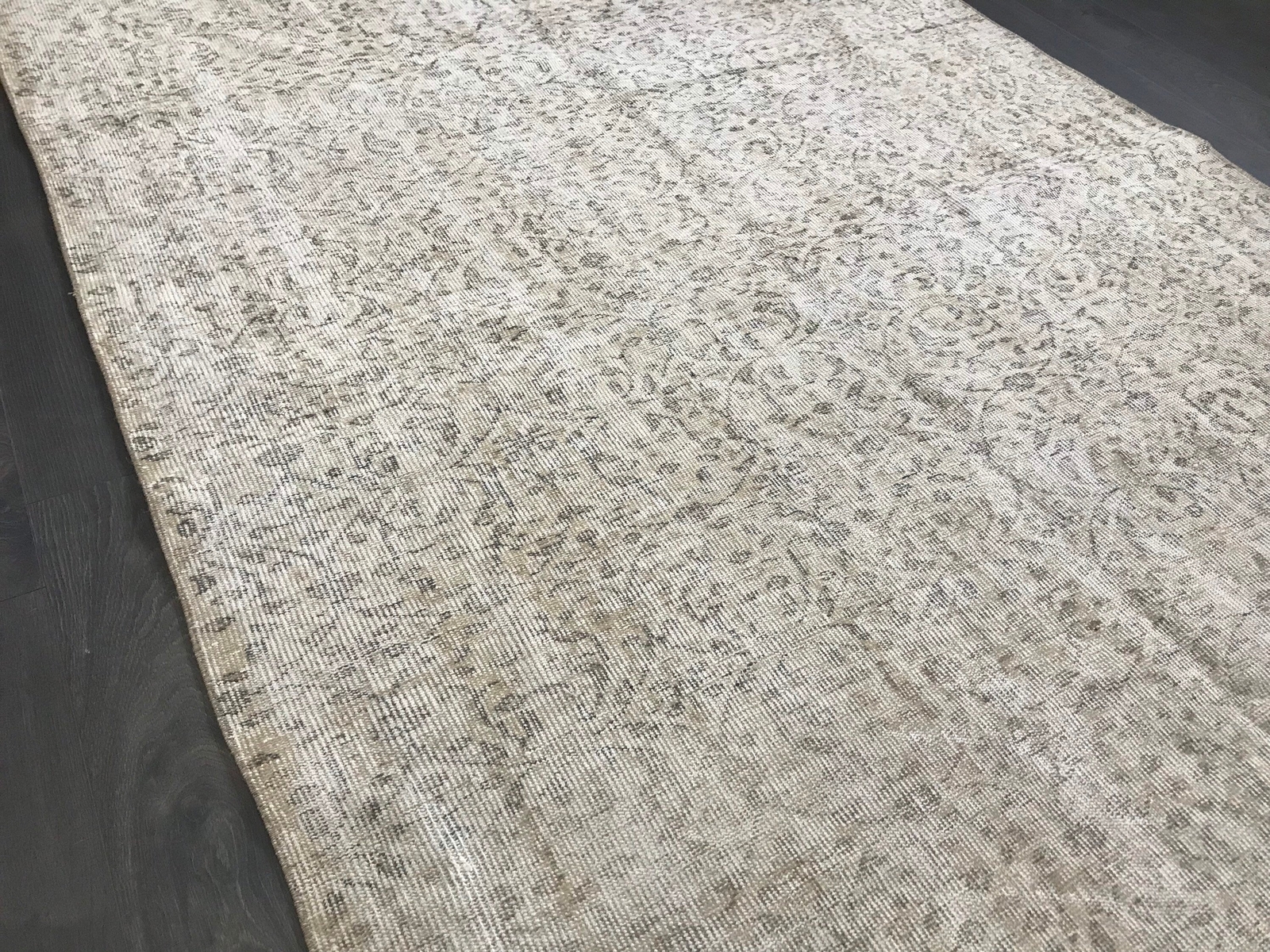 5.5x8.5 Large Beige Vintage Turkish Oushak Rug gallery
