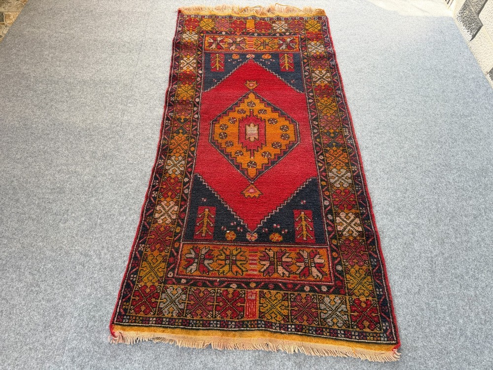 Vintage Oushak Bohemian Rug, Handknotted Turkish Anatolian Wool Area Rug 3x6