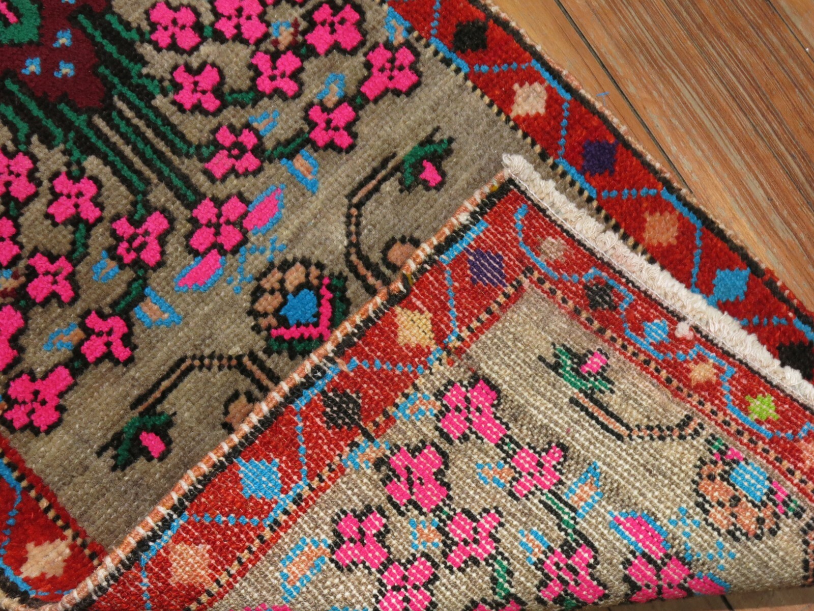 Vintage Trendy Turkish Yastik Ushak Oushak Kurdish Kars Rug Size 1'5''x2'7'' gallery