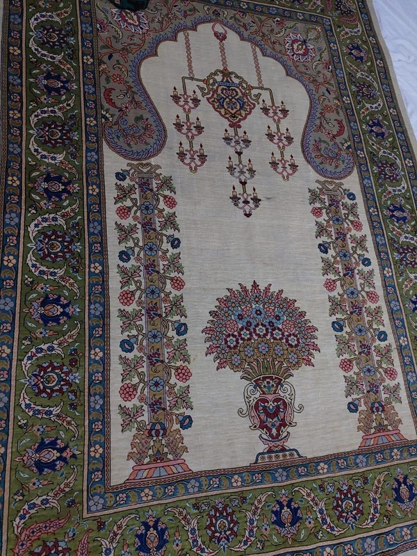 Authentic SIGNED Silk On Silk Turkish Hereke Rug 31 1/2” X 58” 784 Kps gallery