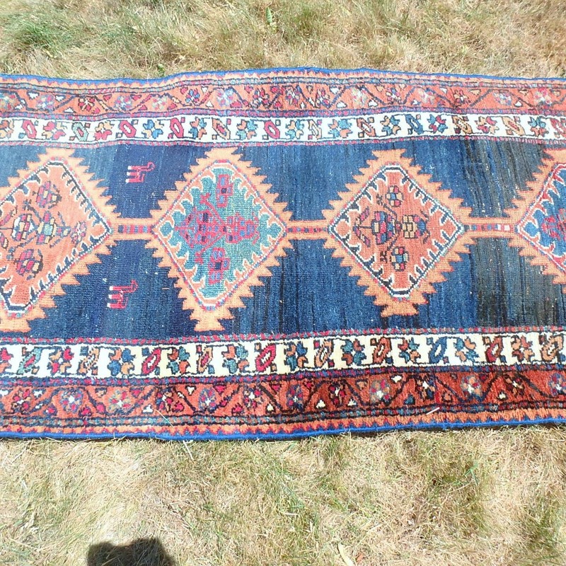 Oriental Runner Carpet Rug; 11' by 33"; Medallions; Hand Knotted gallery