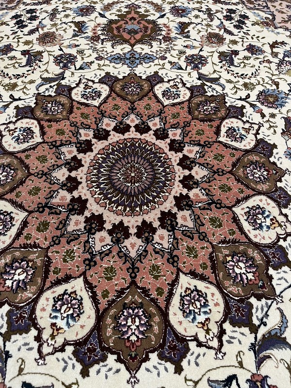 6’ 6”x9’ 10” FINE ORIENTAL RUG WOOL SILK VINTAGE HANDMADE HAND-KNOTTED COLORFUL gallery