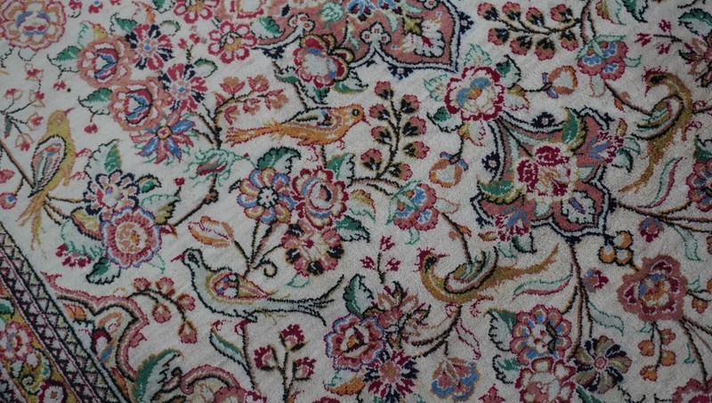 Excellent Pure Silk Hand Knotted Oriental Rug with Birds Flowers 3'6" x 5'4" gallery
