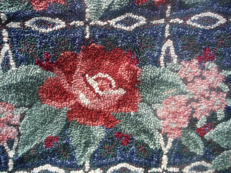 VINTAGE HANDMADE 5'x8' HOOKED RUG FLORAL DESIGN EXCELLENT CONDITION gallery