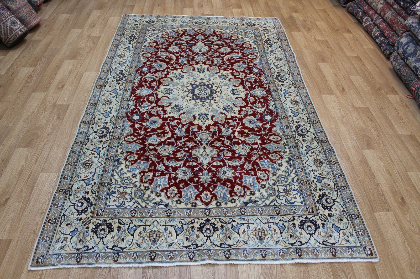 FINE HANDMADE NAIN WOOL AND SILK WITH FINE FLORAL DESIGN 255 x 150 CM gallery