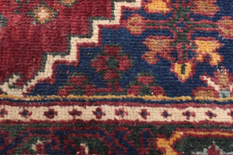 Vintage 4'2" x 6'9" Traditional Hand Knotted Vegetable Dye Wool Area Rug gallery