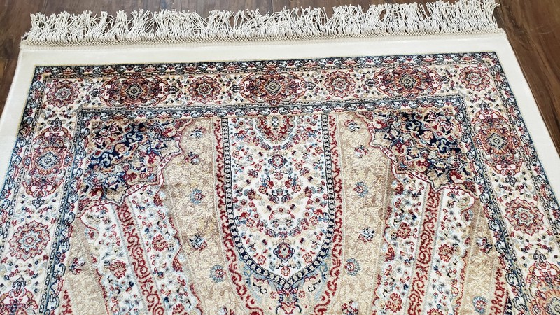 Beige & Cream Small Turkish Silk Rug 3x5 Bamboo Silk High Quality 2' 8" x 4' 11" gallery