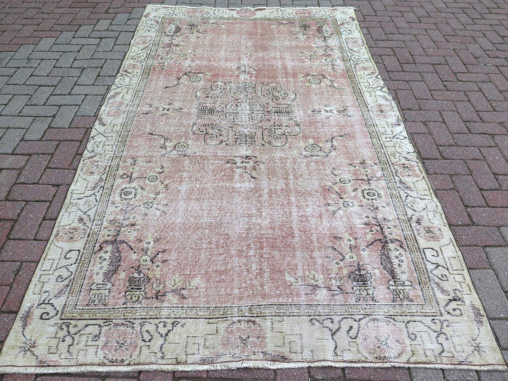 Vintage Anatolia Carpet, Distressed Rug Floor Carpet Handmade Wool Rugs 61"x106"