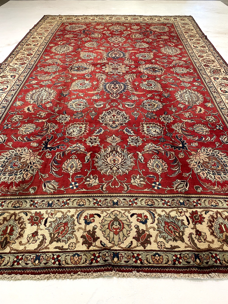 Antique Oriental Hand-Knotted Wool Area Rug Red/Beige/Green 9'8" x 16'3"