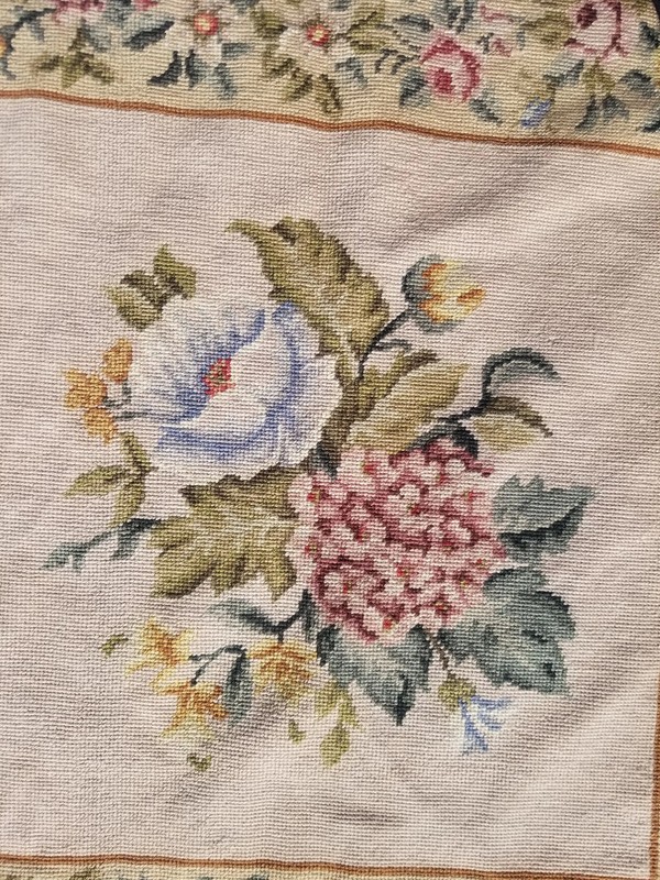 Vintage French Handwoven Floral Multicolor Wool Rug Carpet 5.9x3.9ft gallery
