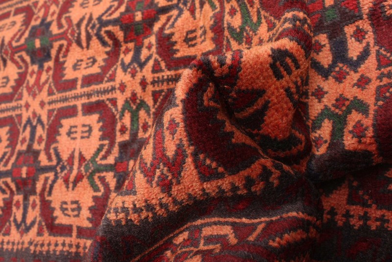 Vintage 4'3" x 6'8" Traditional Hand Knotted Vegetable Dye Wool Area Rug gallery