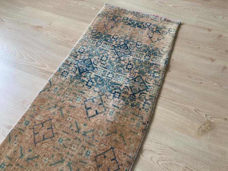 Brown rug, Turkish rug, Vintage small rug, Wool rug, Doormat rug, 1.3 x 3.1 ft gallery