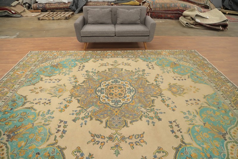 Vintage Wool Traditional Living Room Area Rug 10x12 ft Hand-knotted Old Carpet gallery
