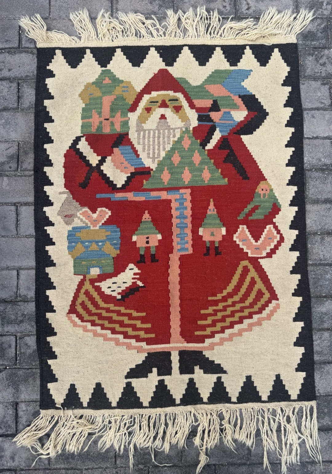 VTG Oriental Turkish Kilim Hand Woven Rug Santa Claus Design 46 X 34 Inch gallery