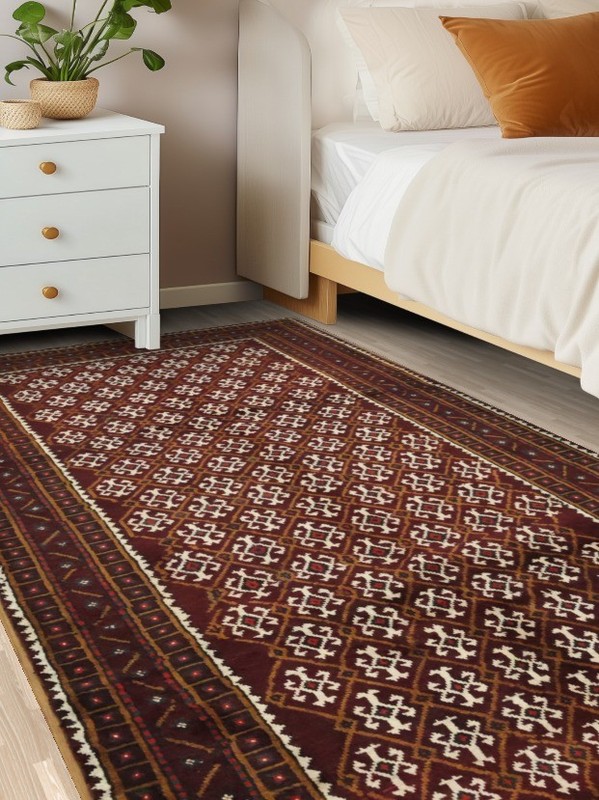 All-Over Design Geometric Area Rug 4x8 Hand-knotted Wool Tribal Style in Red gallery