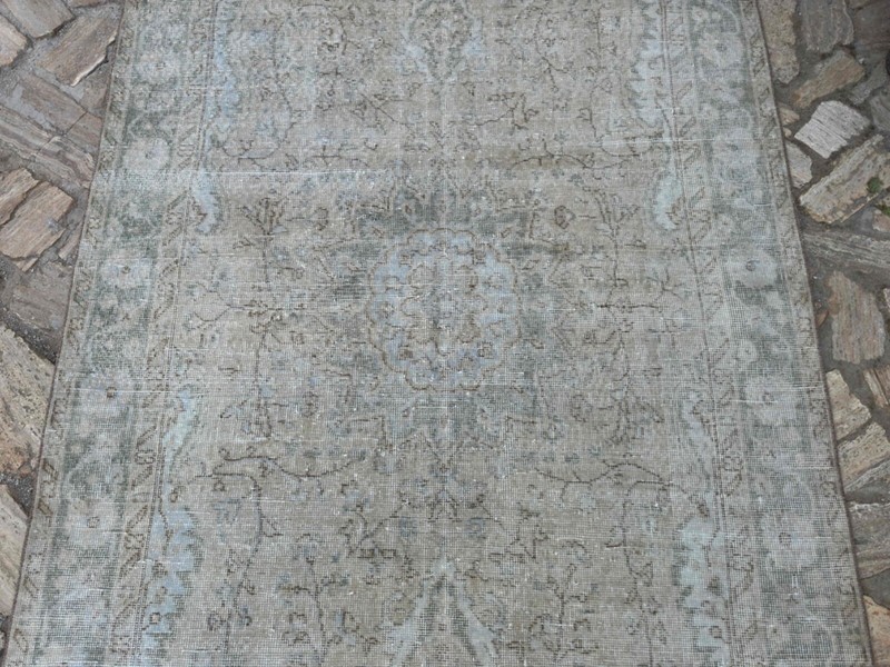 Hand-Knotted Large Turkish Rug 5x10 Beige Wool Traditional Area Carpet Muted gallery