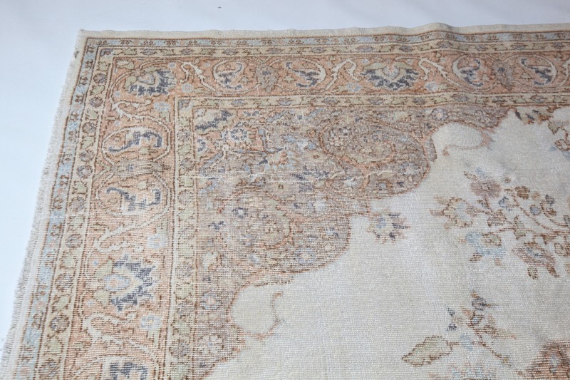 Handmade Vintage Turkish Rug Beige Oushak Carpet Wool Area Rug Bohemian Decor gallery