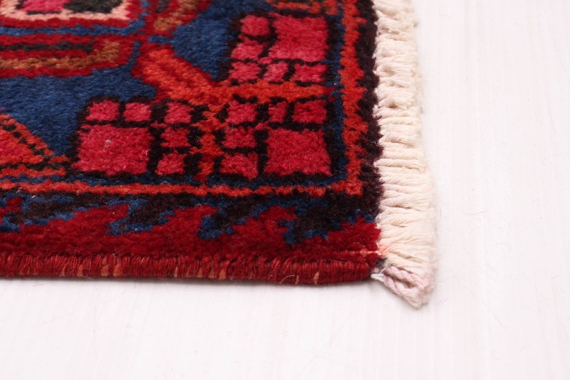 Vintage Hand-Knotted Area Rug 4'11" x 9'10" Traditional Wool Carpet gallery
