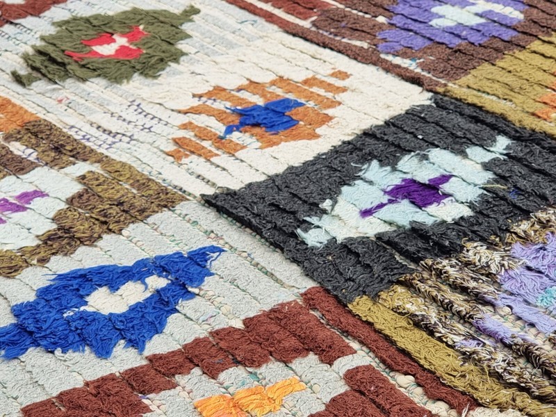 Moroccan Handmade Vintage Rug 2'8x5'1 Berber Geometric Multicolor Cotton Rug gallery